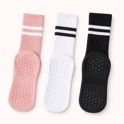 Studio Crew Grip Socks
